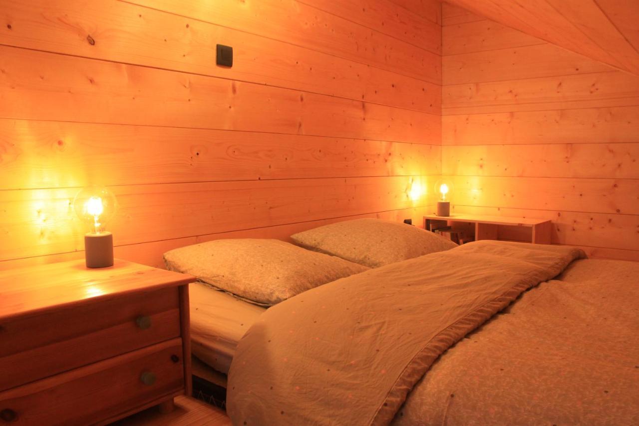 Belladone Guest House Theys Les 7 Laux ภายนอก รูปภาพ